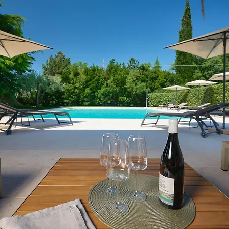 Cason Degli Ulivi-apt Marine *